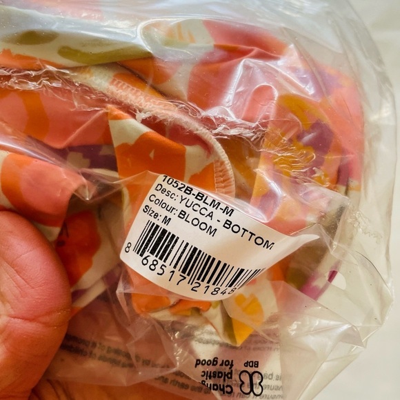 Stone Fox Bloom Cheeky bikini Bottom NWT - Picture 7 of 9